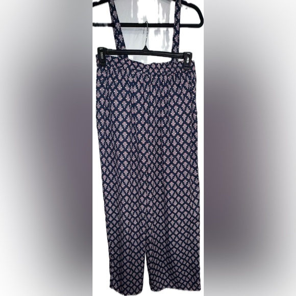 Navy and White Patterned Skirt - Picture 2 of 3